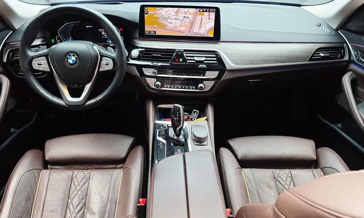 BMW 5-Series 2021 из KR, фото 7