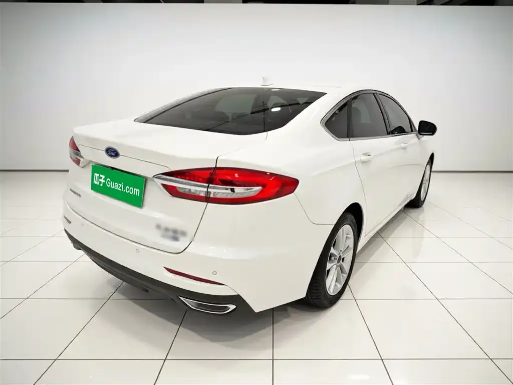 Ford Mondeo — фото 3