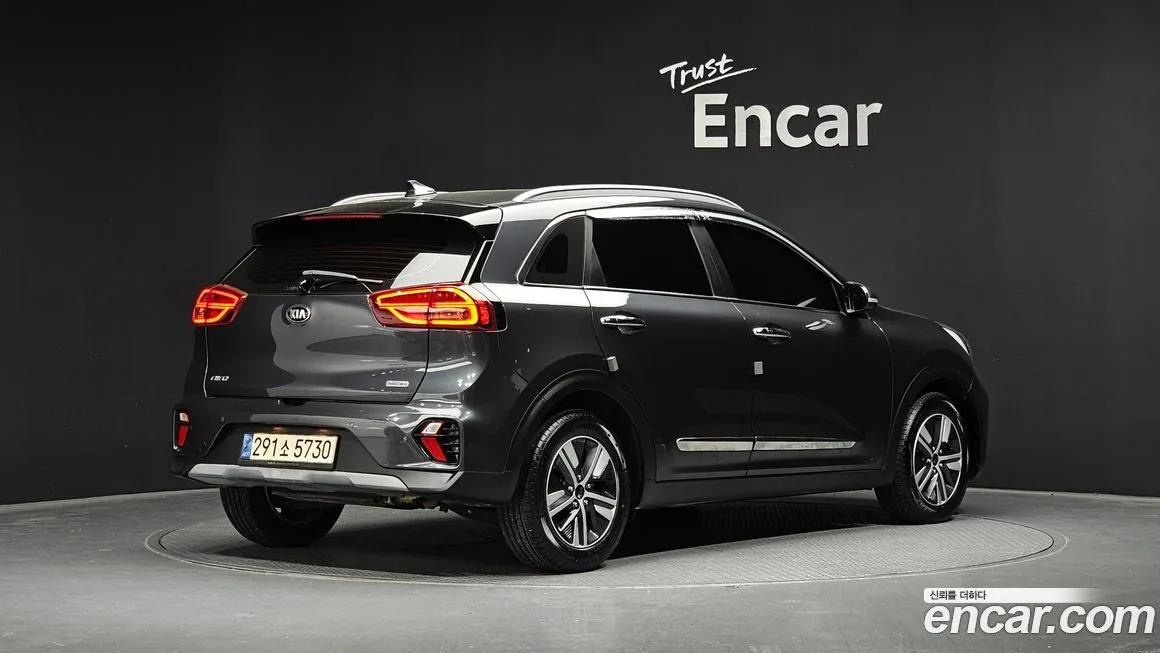 Kia Niro — фото 3