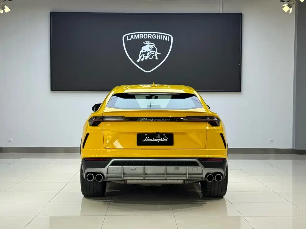 Lamborghini Urus 2022 из CN, фото 2