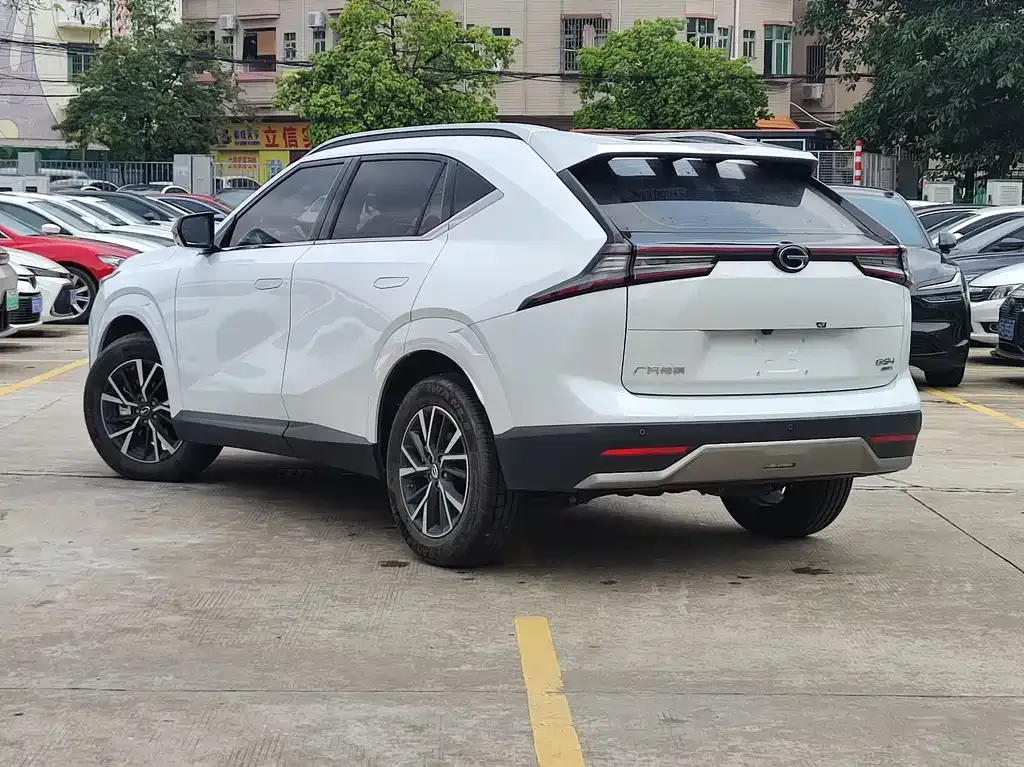 GAC Motor Trumpchi GS4 — фото 8