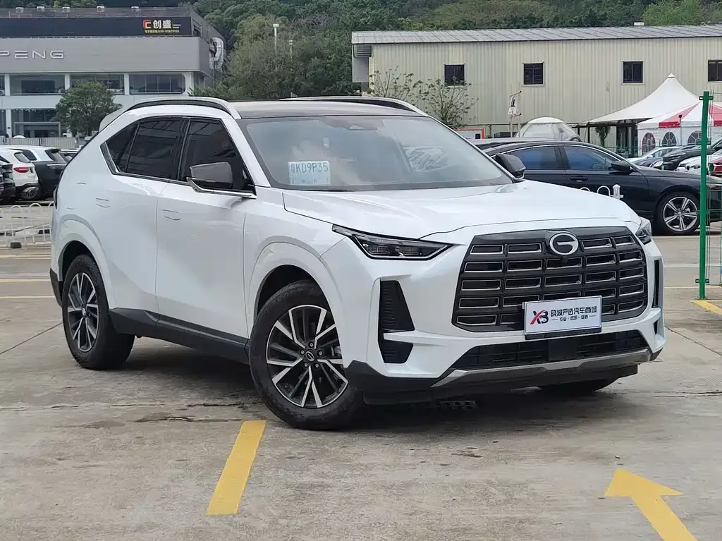GAC Motor Trumpchi GS4 — фото 3