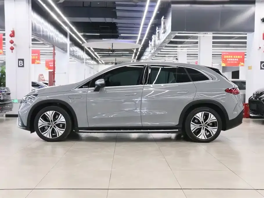 Mercedes-Benz EQE SUV 2024 из CN, фото 6