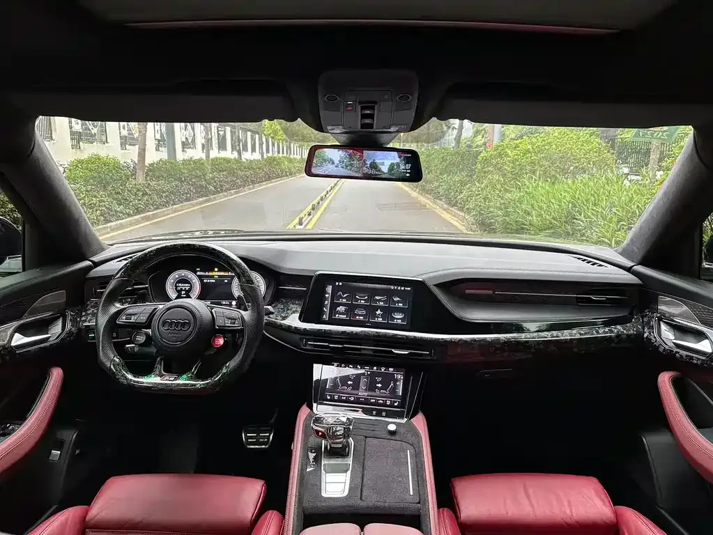 Audi Q6 2023 из CN, фото 3
