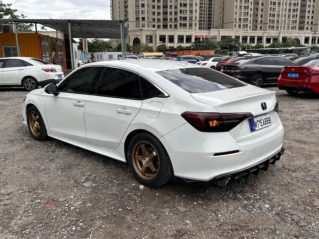 Honda Civic 2023 из CN, фото 9
