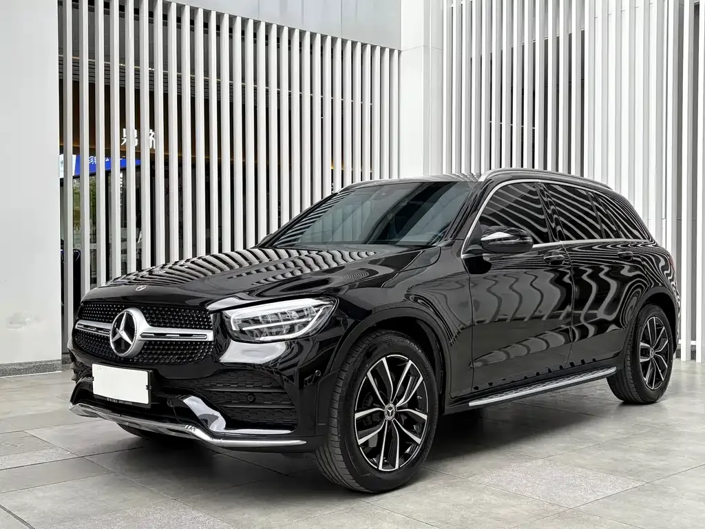 Mercedes-Benz GLC — фото 1