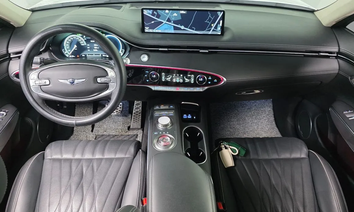 Genesis GV70 — фото 10