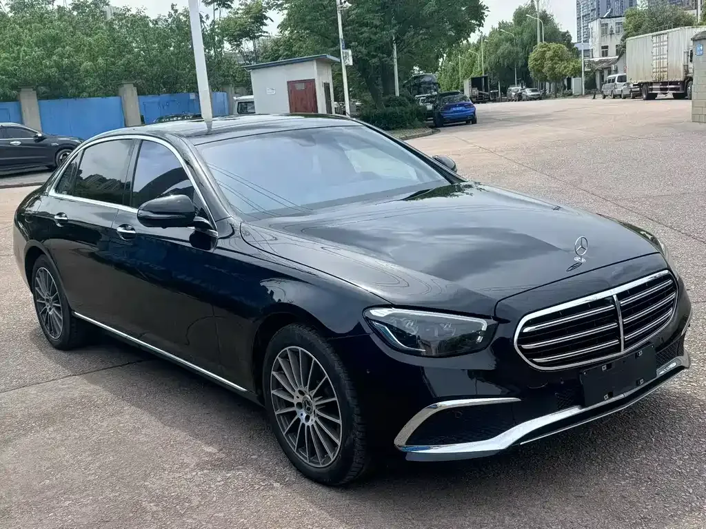 Mercedes-Benz E-Class 2023 из CN, фото 10
