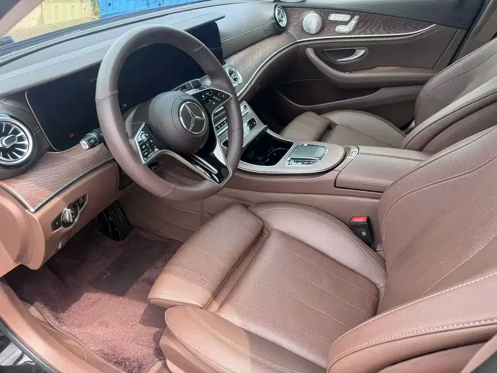 Mercedes-Benz E-Class 2023 из CN, фото 5