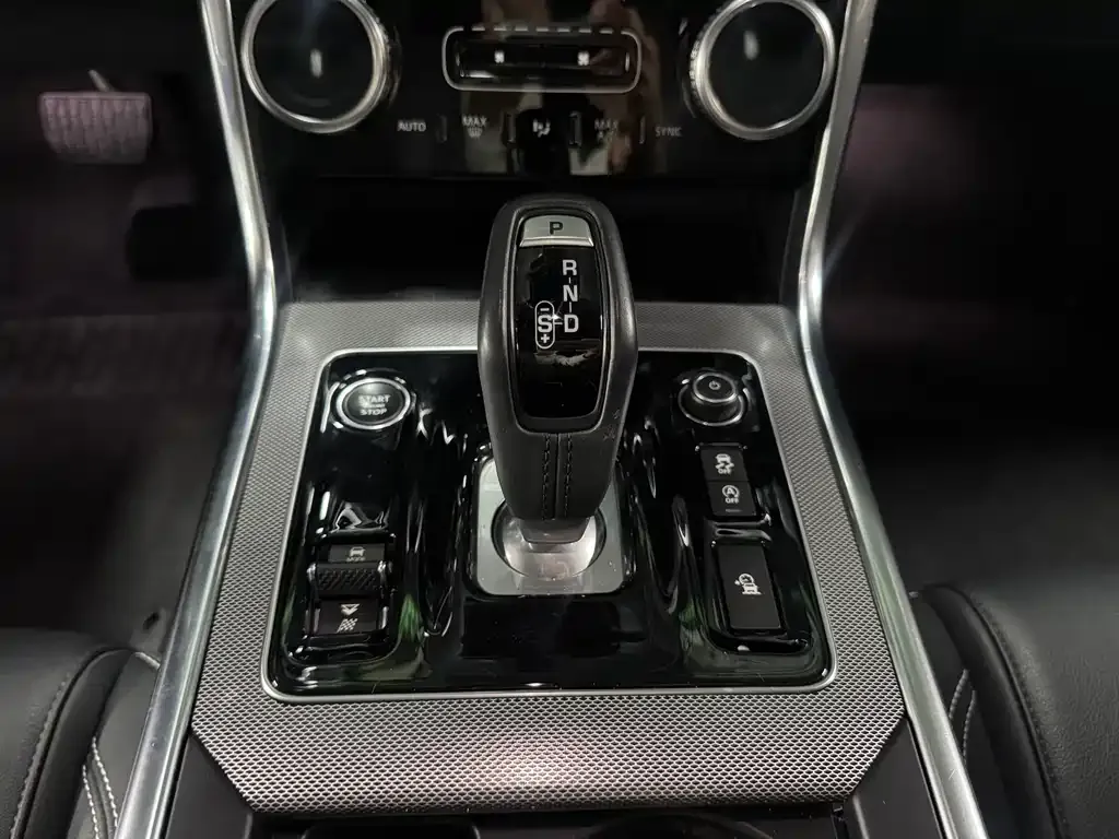 Jaguar XEL 2021 из CN, фото 8
