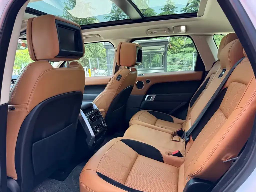 Land Rover Sport 2021 из CN, фото 2