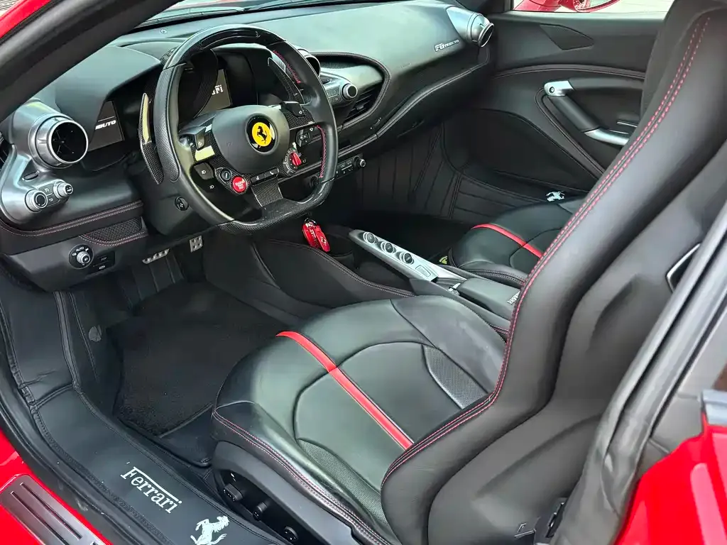 Ferrari F8 — фото 4