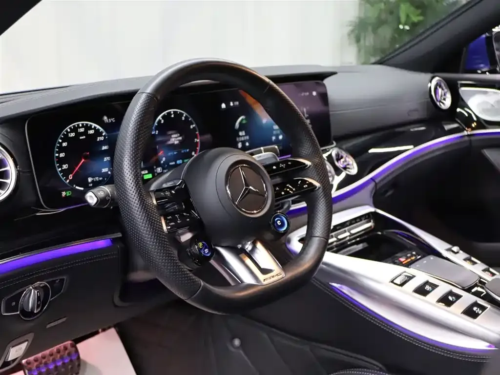 Mercedes-Benz AMG GT — фото 9
