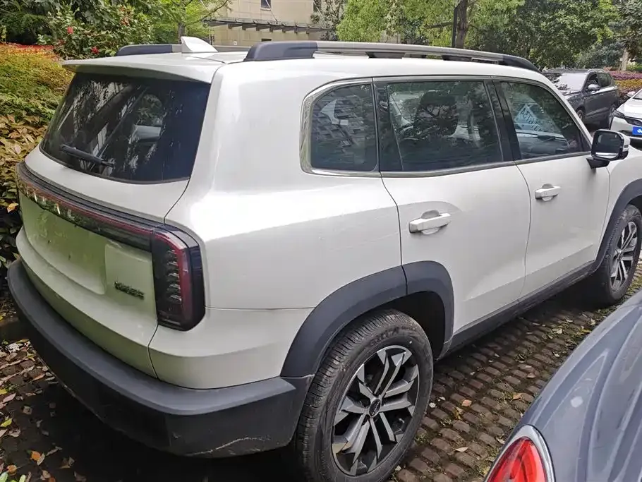 Haval Big Dog — фото 10