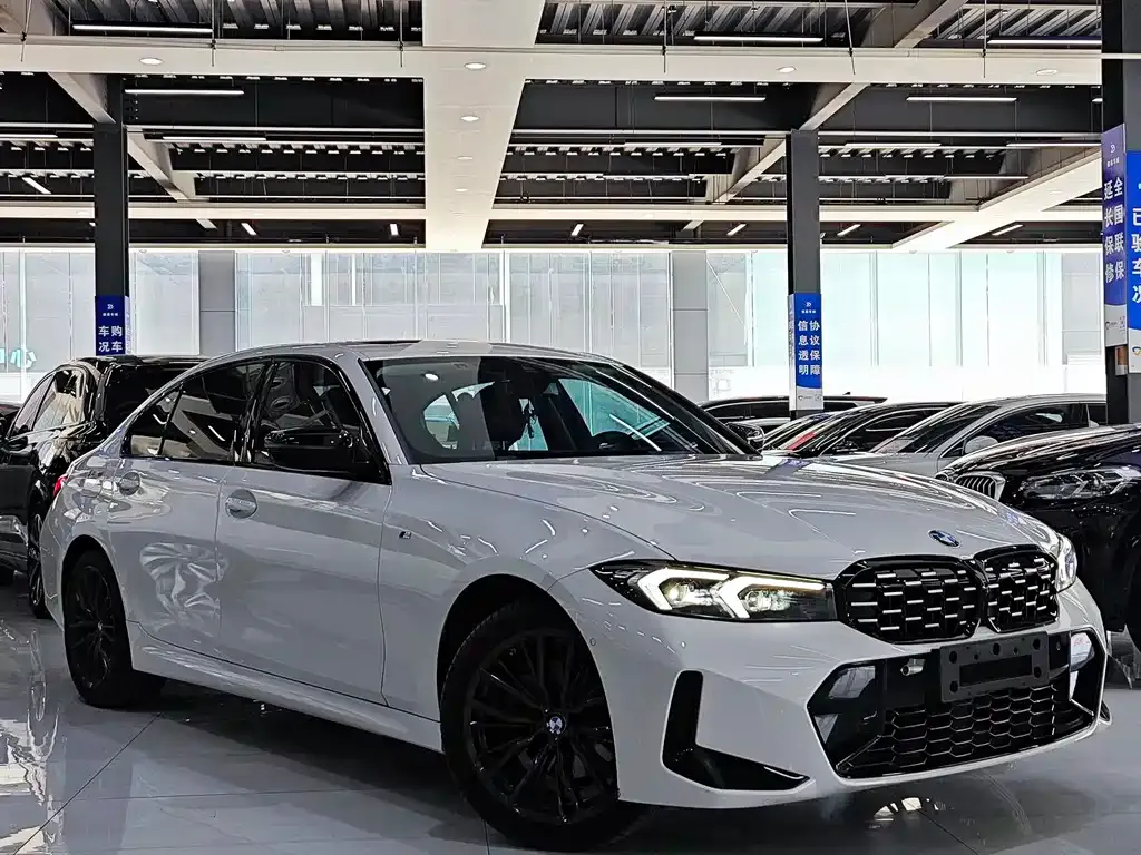 BMW 3 Series — фото 1