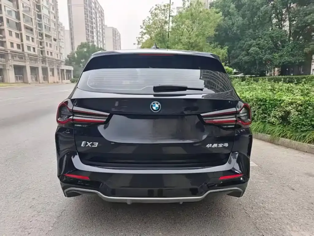 BMW iX3 2023 из CN, фото 4
