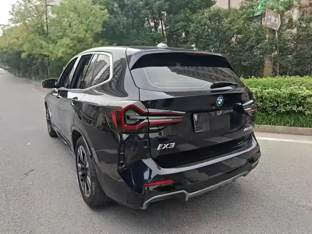 BMW iX3 2023 из CN, фото 3