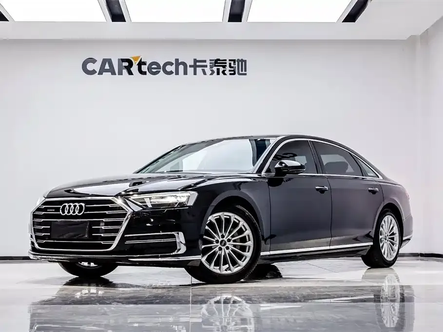 Audi A8 — фото 8