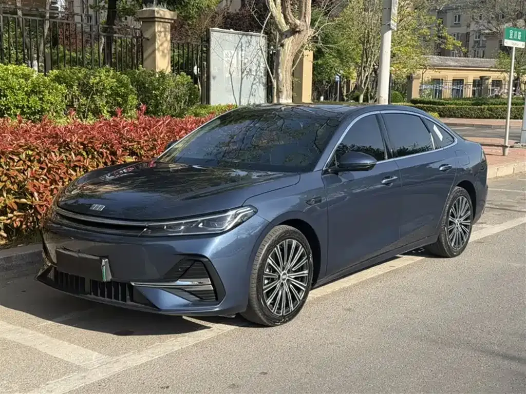Geely Galaxy A7 — фото 10