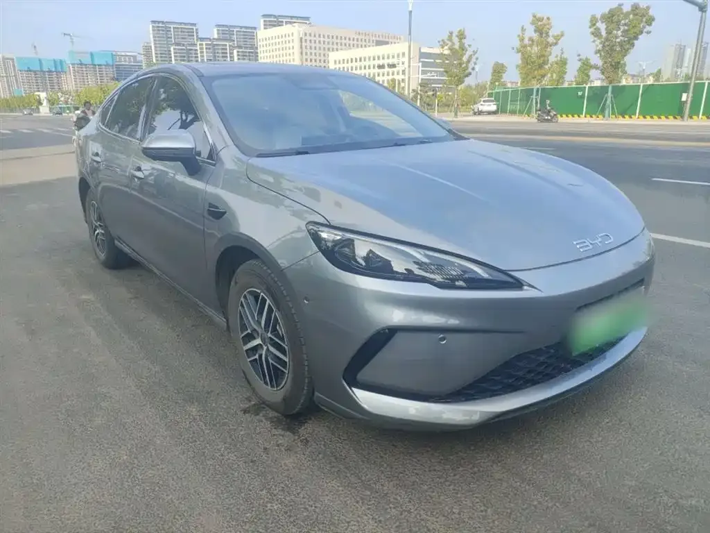 BYD Seal 05 DM-i — фото 3