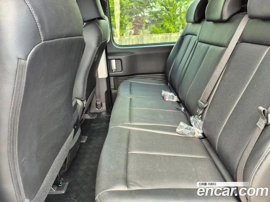 Hyundai Staria — фото 3