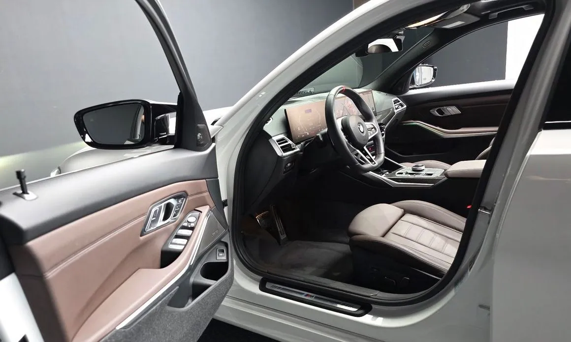 BMW 3-Series 2025 из KR, фото 8