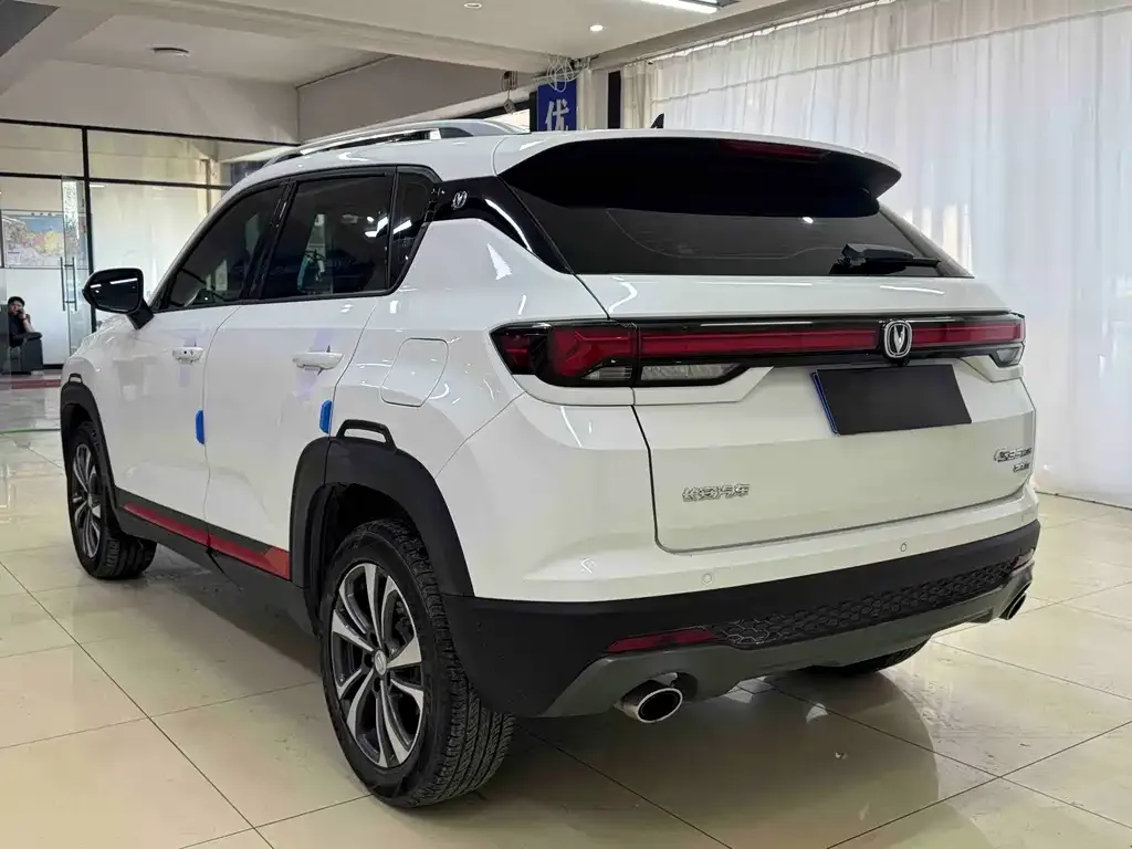 Changan CS35PLUS — фото 3