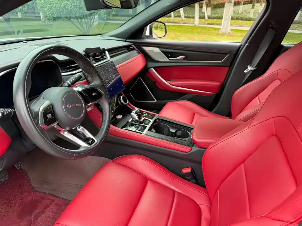 Jaguar XFL 2023 из CN, фото 4
