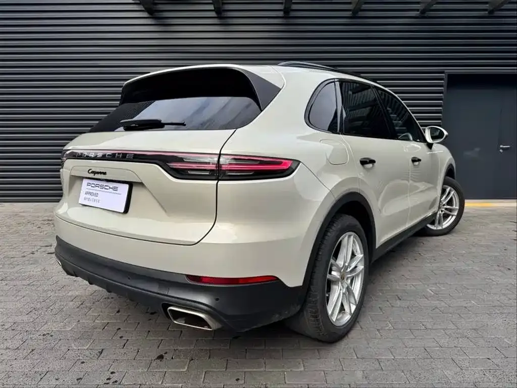 Porsche Cayenne — фото 3