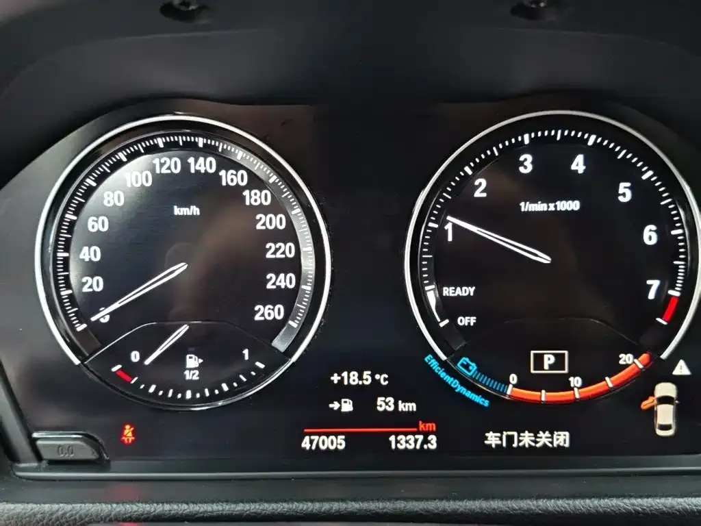 BMW 1 Series 2023 из CN, фото 6