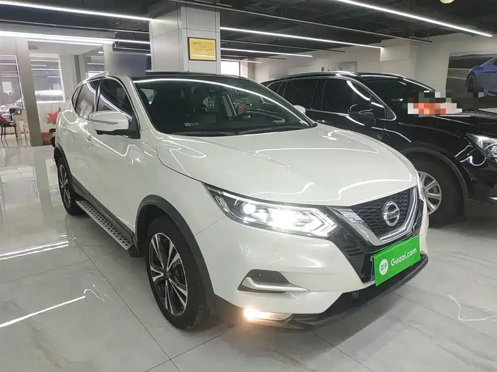 Nissan Qashqai — фото 5