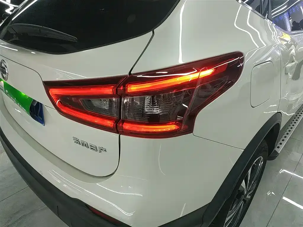 Nissan Qashqai — фото 3