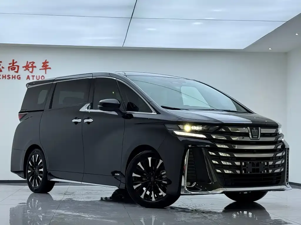 Toyota Vellfire — фото 8