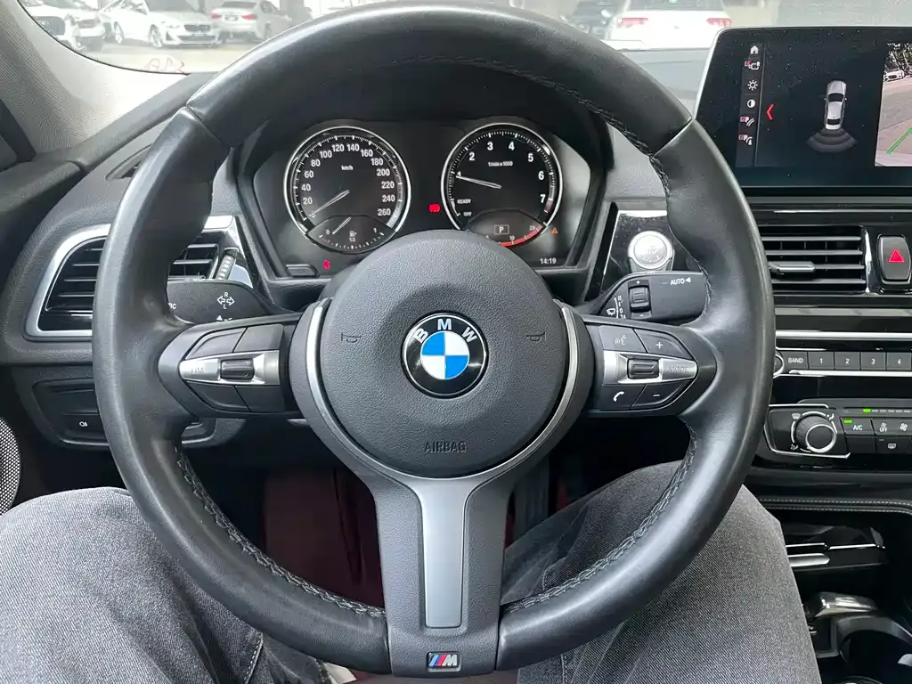 BMW 1 Series — фото 10