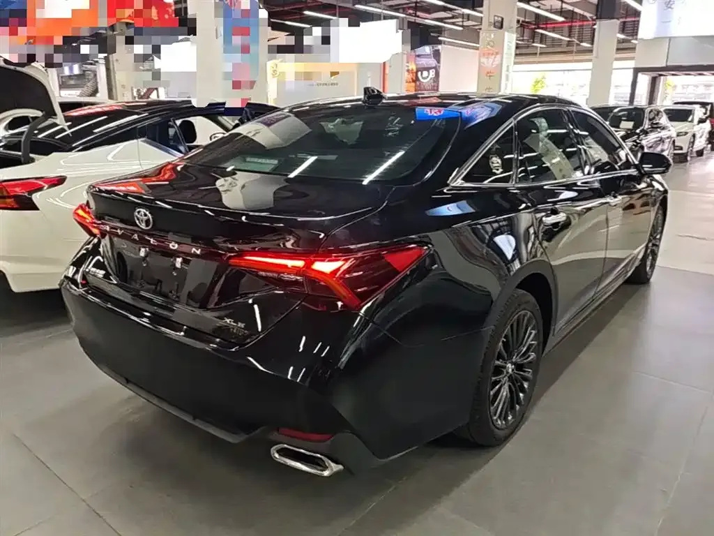Toyota Avalon 2022 из CN, фото 8