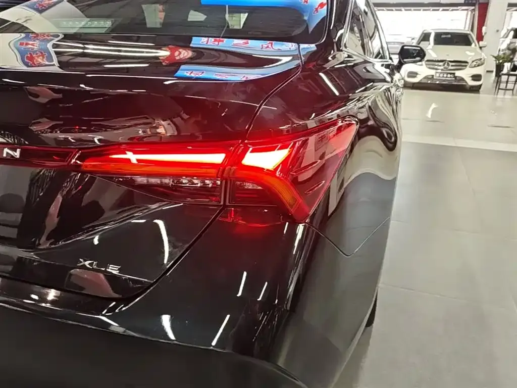 Toyota Avalon 2022 из CN, фото 4