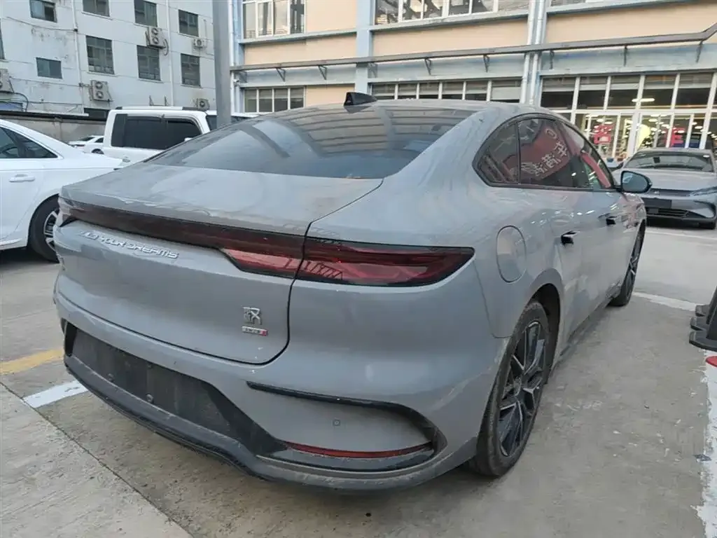 BYD Han 2025 из CN, фото 6