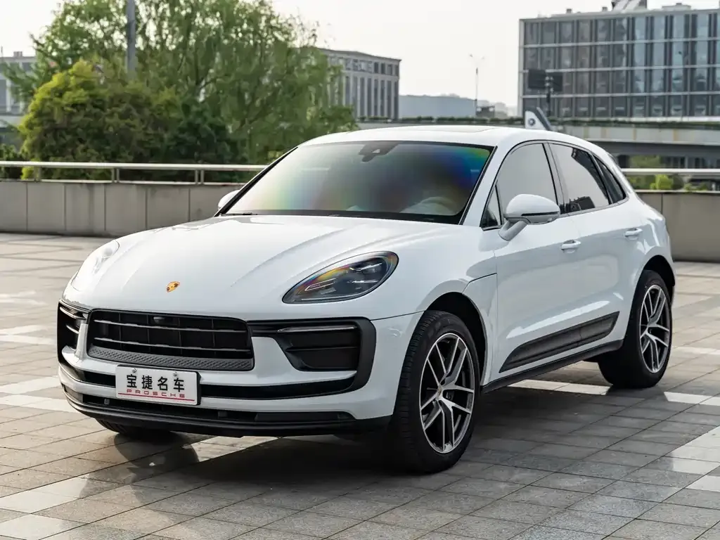 Porsche Macan — фото 1