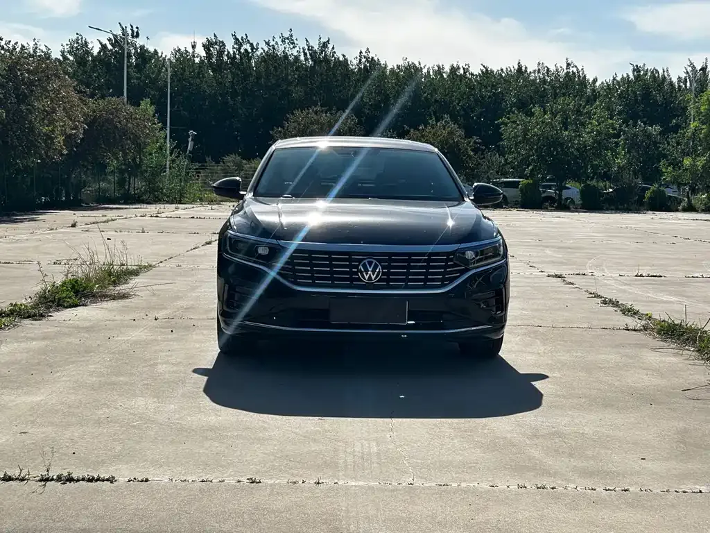 Volkswagen Passat — фото 9
