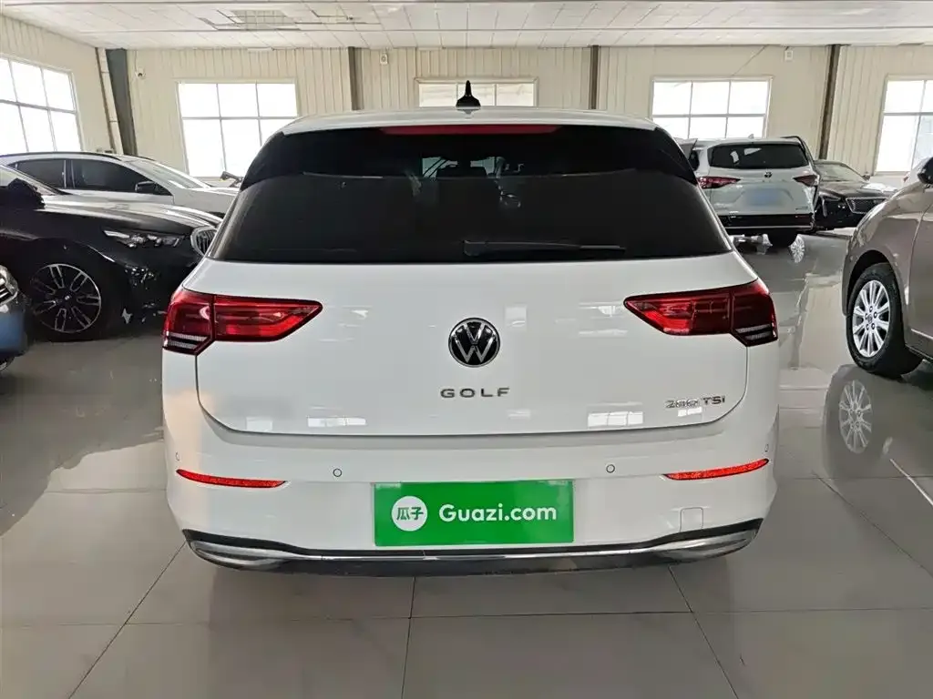 Volkswagen Golf 2022 из CN, фото 10