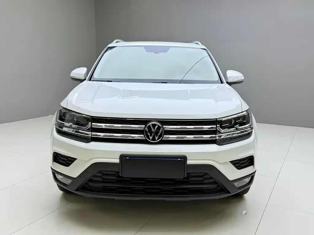Volkswagen Tharu — фото 6