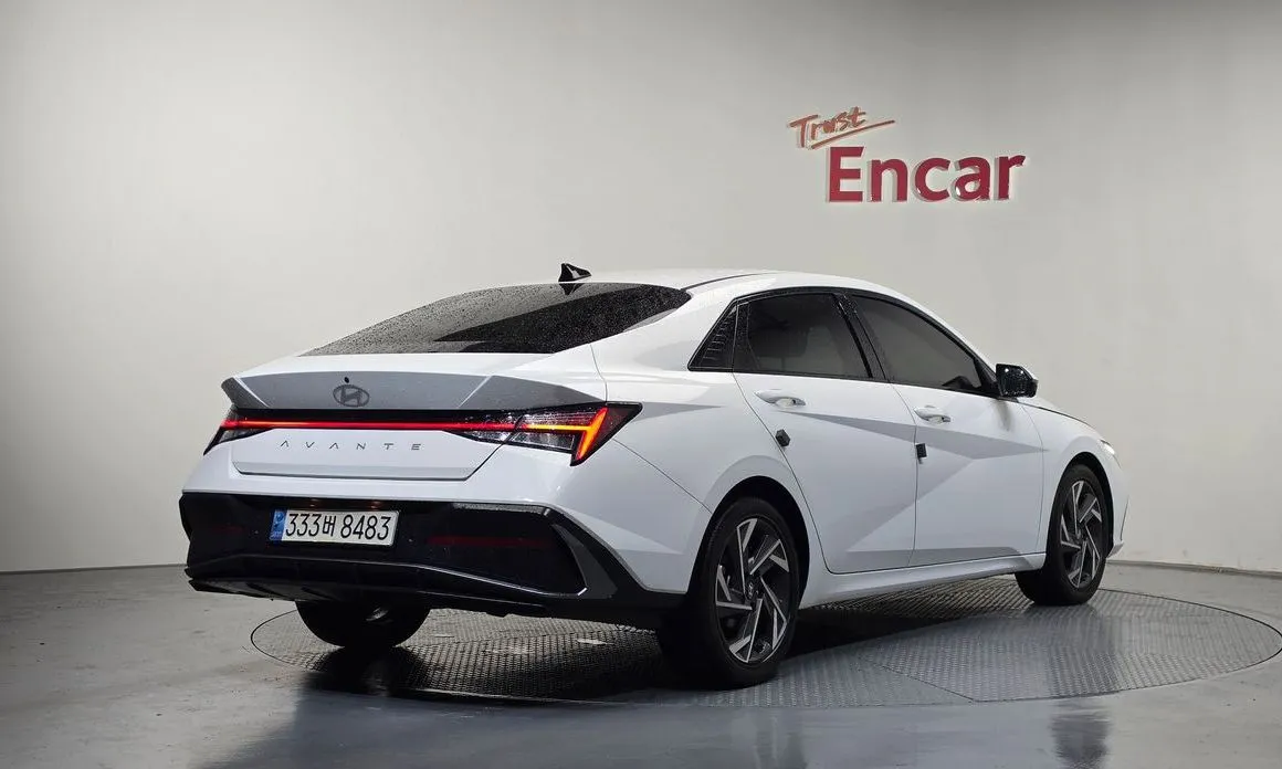 Hyundai AVANTE — фото 5