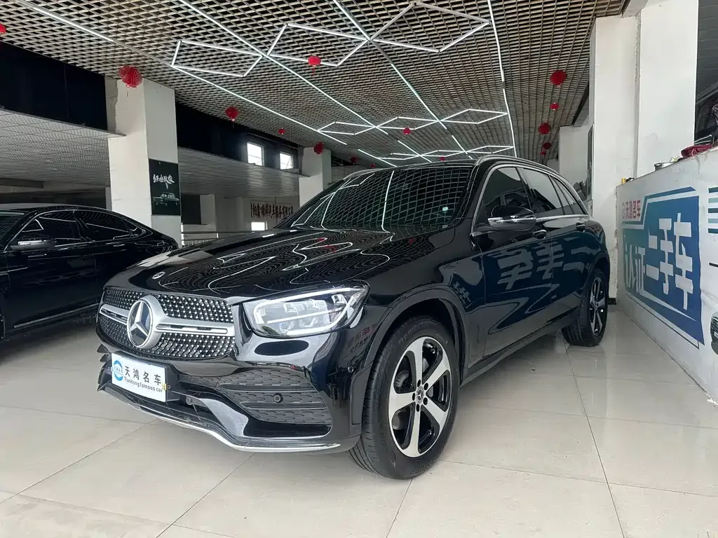 Mercedes-Benz GLC — фото 1