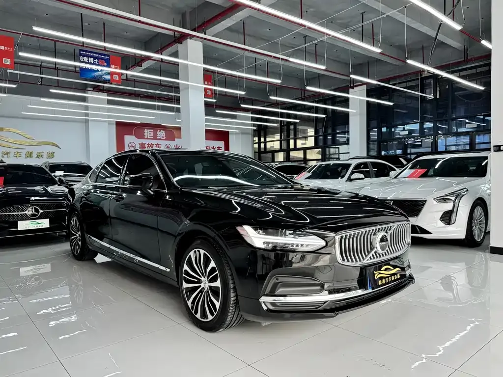 Volvo S90 — фото 10