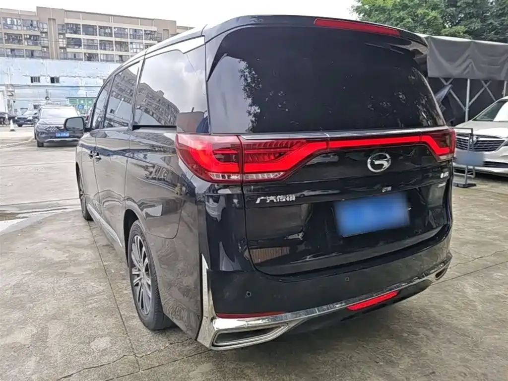 GAC Motor Trumpchi M8 — фото 9