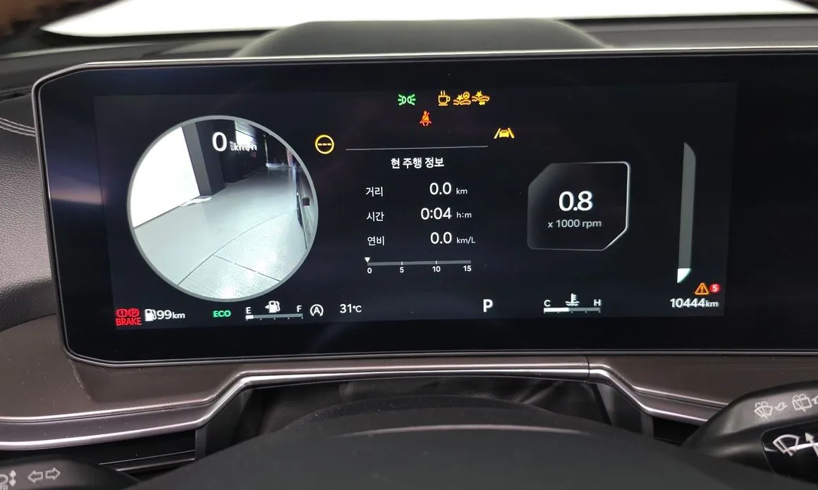 Kia Sorento — фото 7