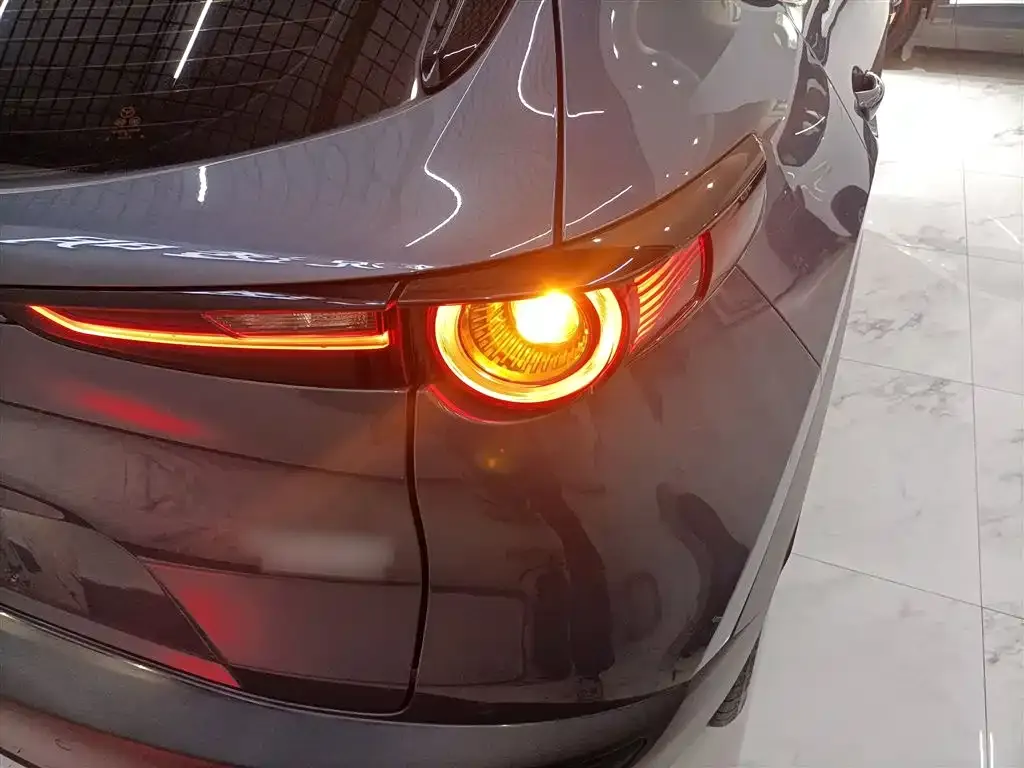 Mazda CX-30 2021 из CN, фото 3