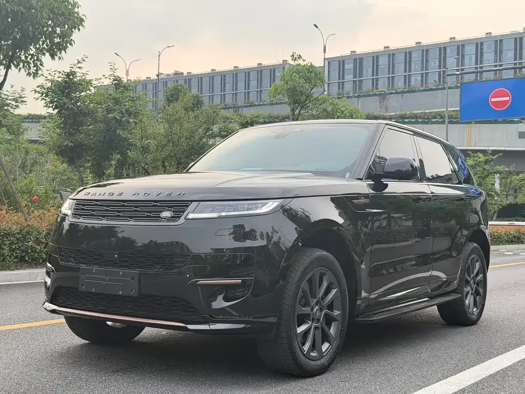 Land Rover Sport — фото 1