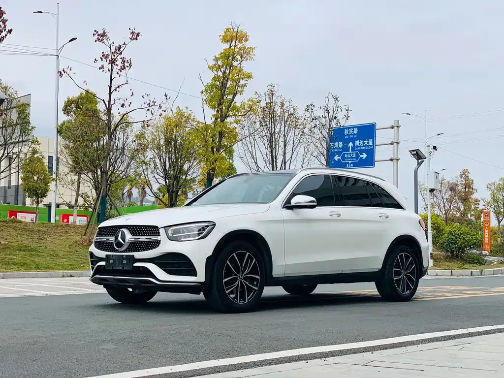 Mercedes-Benz GLC — фото 1