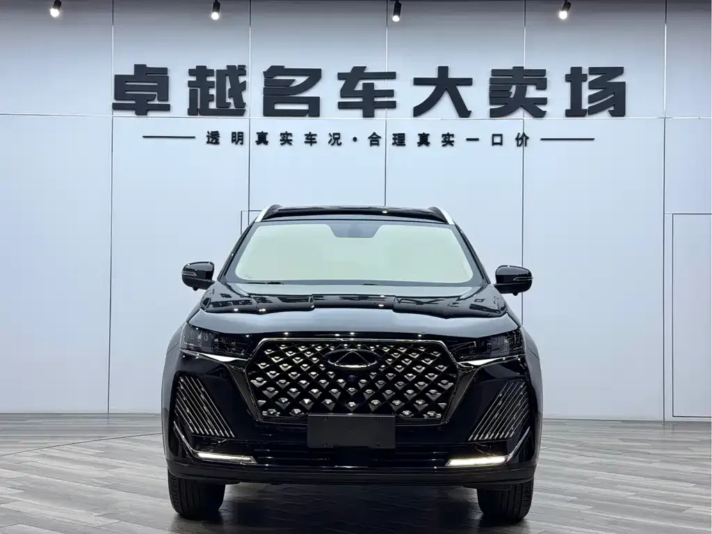 Chery Tiggo 7 — фото 8